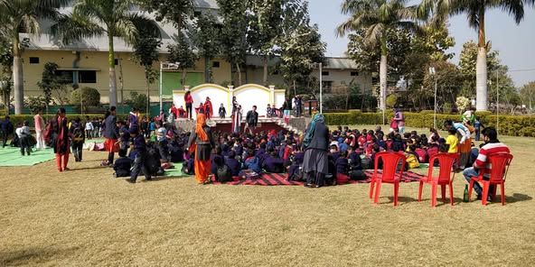 our school gallery (14)