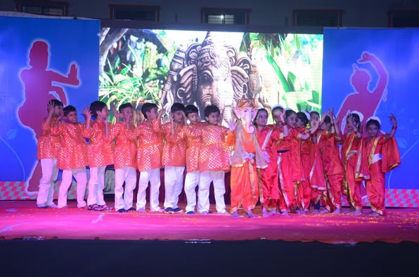 our school gallery (17)